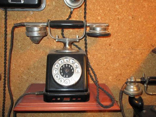 Zbsa24 tischtelefon alt - tischtelefon,