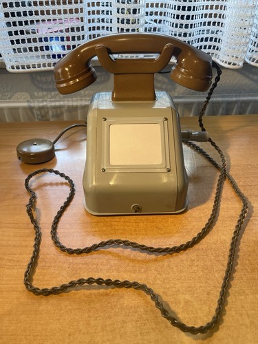 Altes kurbeltelefon mit - ob,