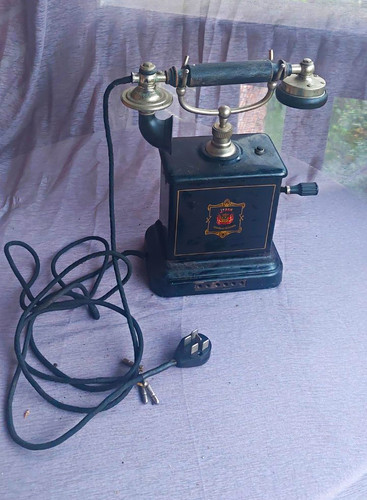 Antikes tischtelefon - antikes,