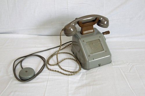Altes telefon mit handkurbel - mit,