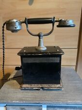 Antikes Telefon mit Kurbel Mix