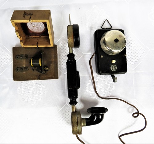 Antikes haustelefon telefon - antikes,