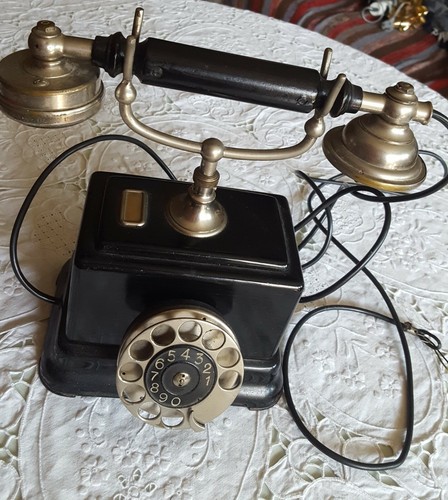 Altes antikes telefon m - antikes,