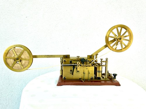 Antiker morse schreibtelegraf - antiker, morse-schreibtelegraf